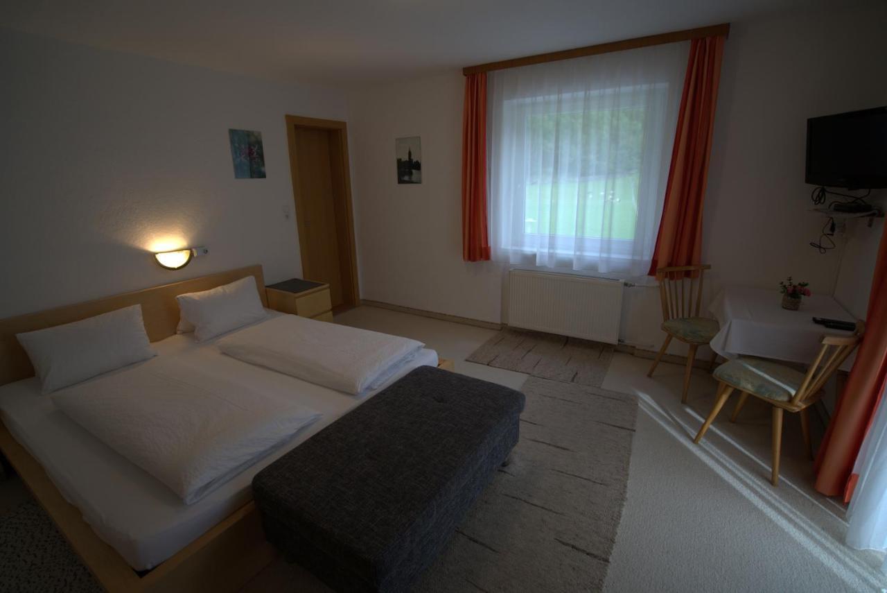 Haus Gamsblick Hotel Umhausen Ngoại thất bức ảnh